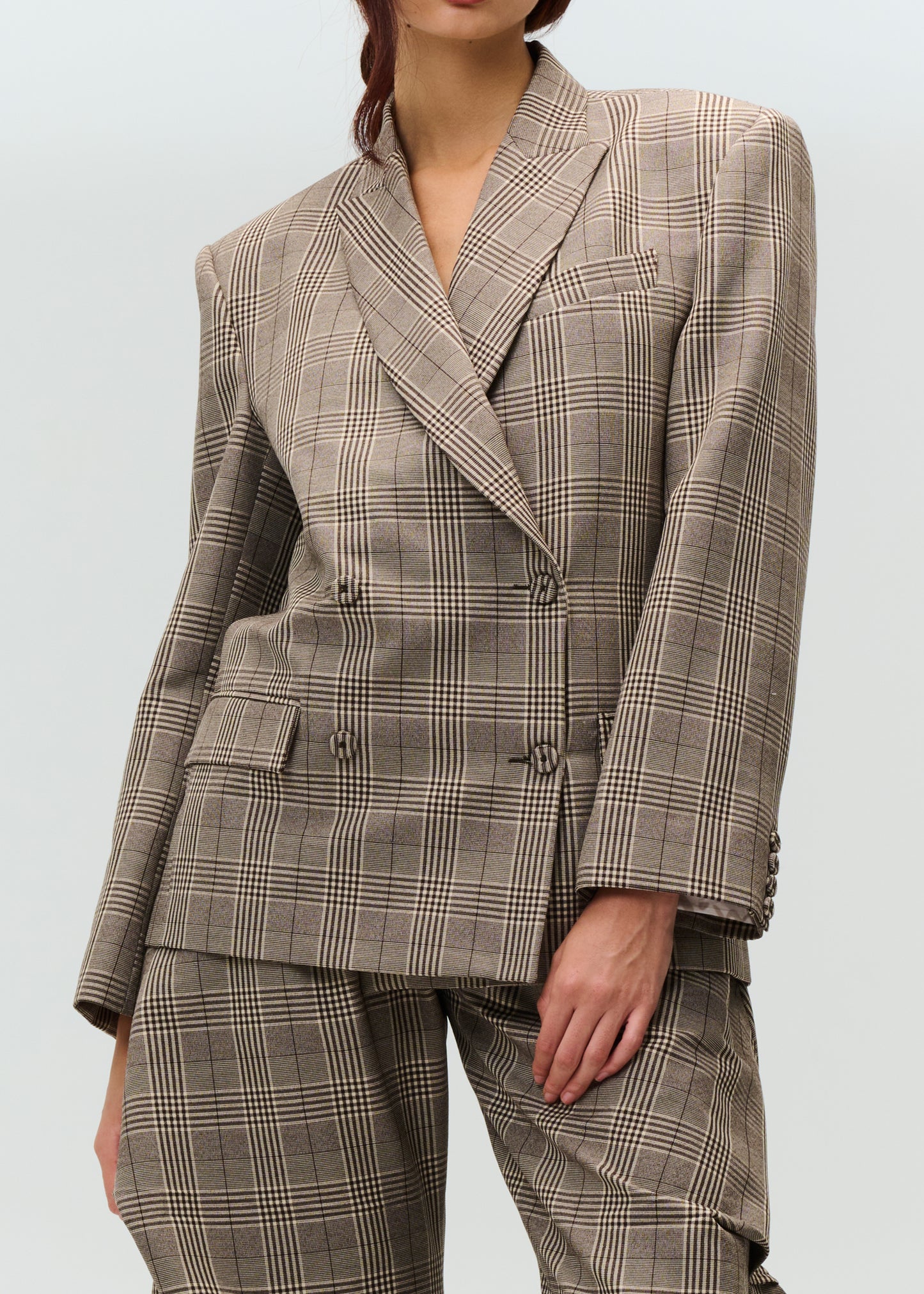 Traje Usathama