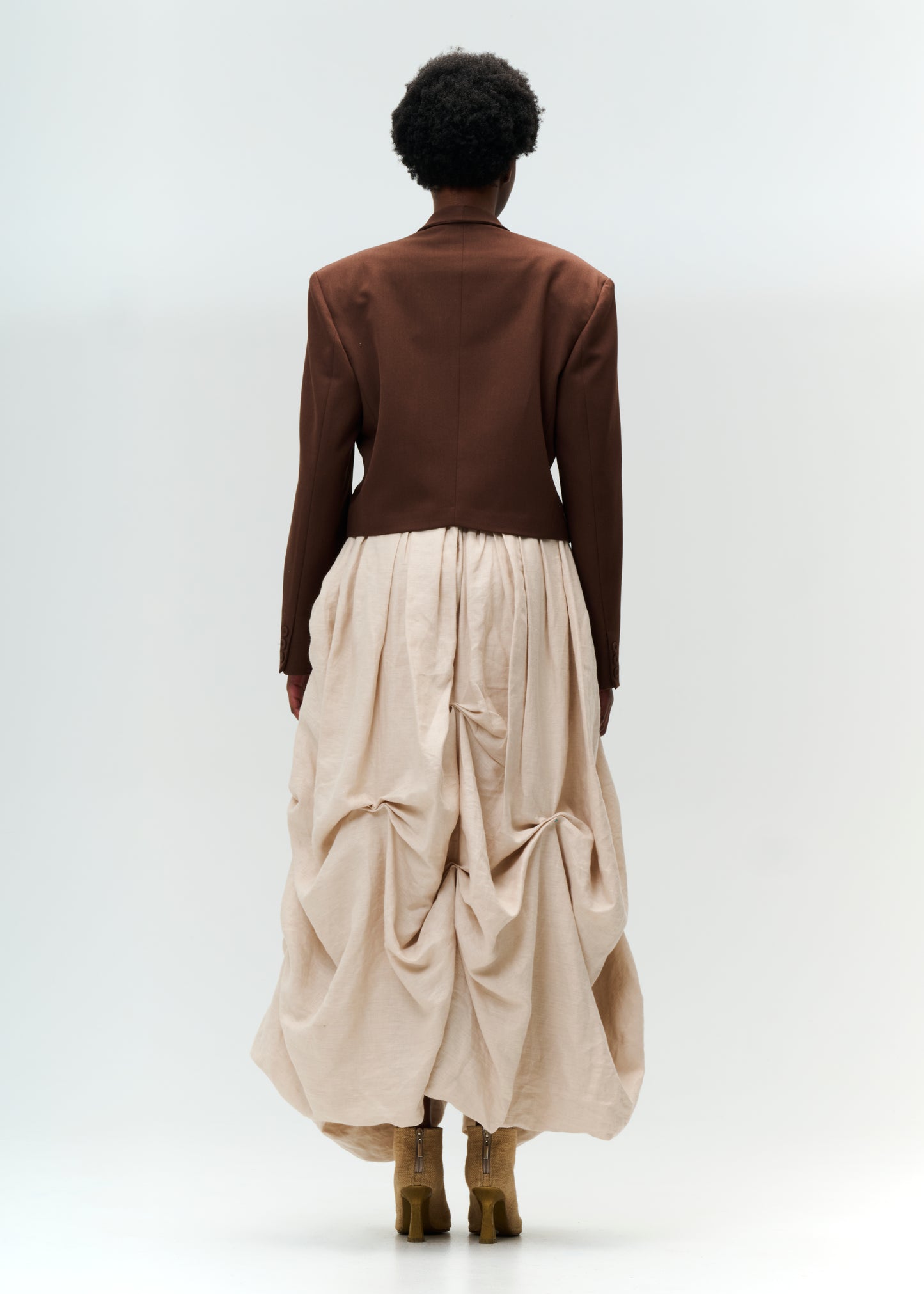 Traje Tomagato